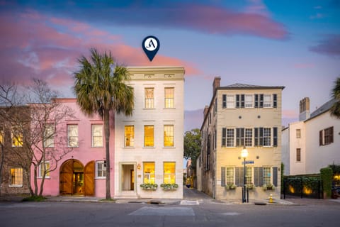 Your charming escape in the heart of the French Quarter.