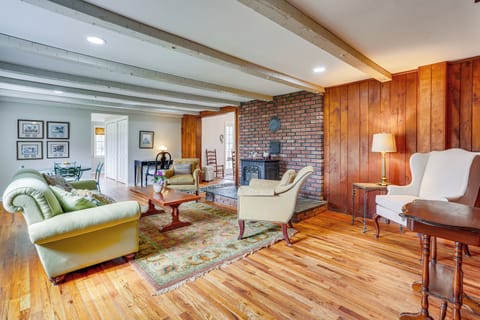 House (3 Bedrooms) | Interior