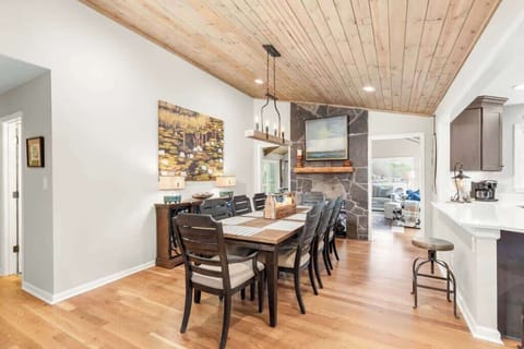 Bar seating offers flexibility for a full table 