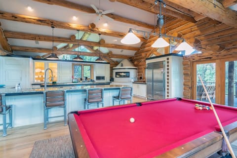 Living Room - Pool table