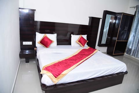 Deluxe Room | Free WiFi