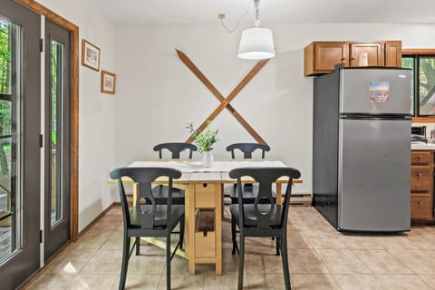 Compact dining space with seating for 4.