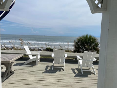 Large Back Deck with Private Beach Access