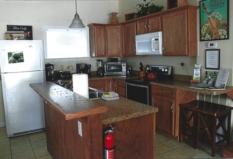 Pappaws Pad 2 Kitchen