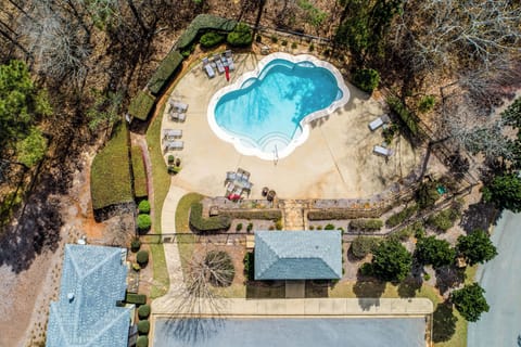 Dadeville Vacation Rental | 3BR | 2BA | Step-Free Entry | 1,283 Sq Ft