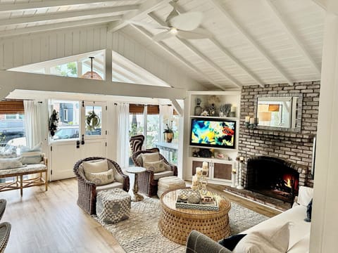 Family House | Living area | Fireplace, computer monitors, printers