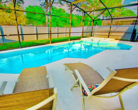 17413SILVERCREEK-POOL5
