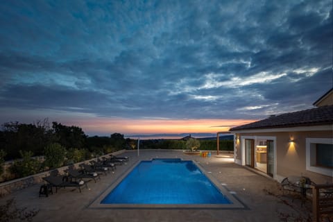 Family Villa, 5 Bedrooms, Balcony (Villa Vilani Spa & Pool) | Pool | Outdoor pool
