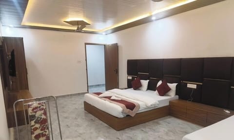 Executive Room | Free WiFi