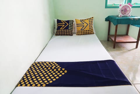 Double Room | Free WiFi, bed sheets