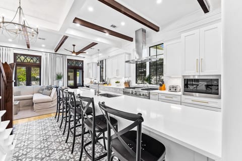 Abba Cottage & Carriage (46)