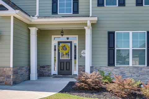 House (4 Bedrooms) | Interior