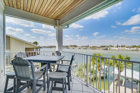 Orange Beach Vacation Rental | 3BR | 3BA | 1,700 Sq Ft | Step-Free Access