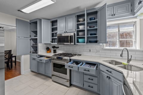 Cook your favorite meals in a fully equipped kitchen