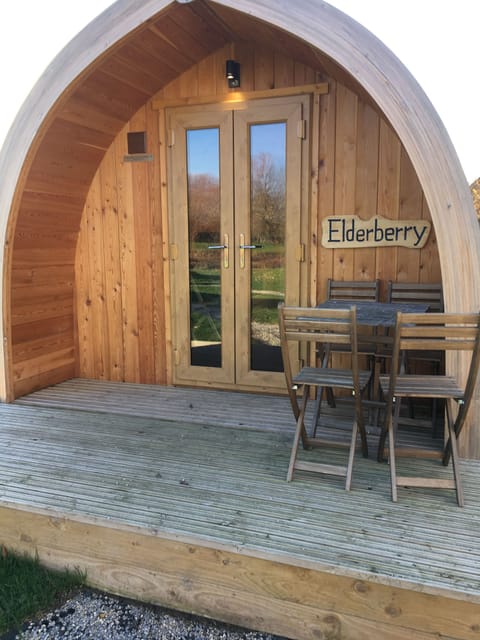Elderberry glamping pod