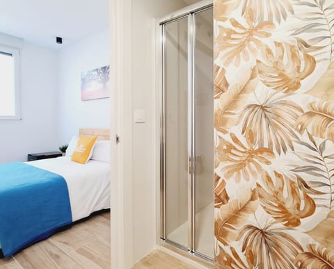 Double Room | Down comforters, desk, free WiFi