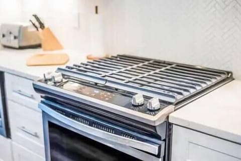 6709e623-3ea2-42d4-94c3-a2ef669fa5df