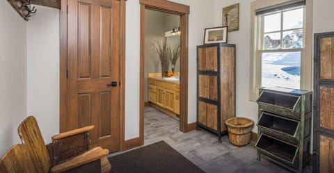 Half bath at the entry foyer