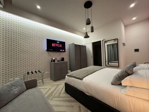 Family Room | Free WiFi