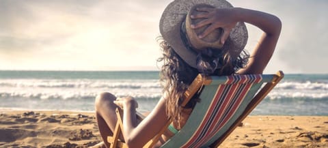Beach nearby, free beach cabanas, sun loungers, beach umbrellas