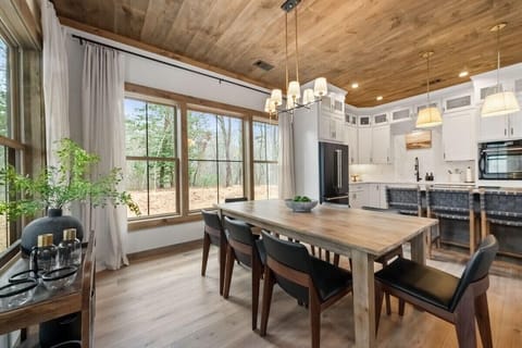 Bright and inviting indoor dining space