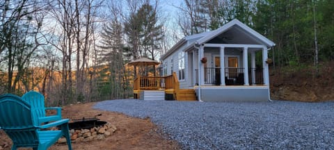 The Dragonfly - Welcome to The Dragonfly cabin