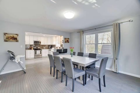 View of the kitchen and dining area, High chair provided!
