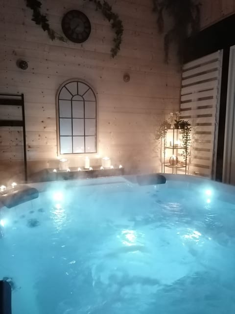 Hot tub