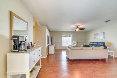 Coffee Bar | Drip & Pod Duo Coffee Maker