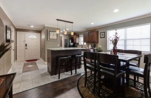 Kitchen and dinning room 
