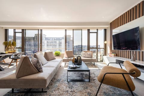 Luxury Apartment | Living area