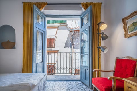 Classic Room, Non Smoking, Mountainside | Free WiFi, bed sheets