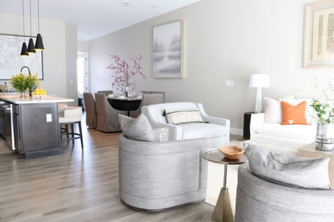 Open Concept Main Area