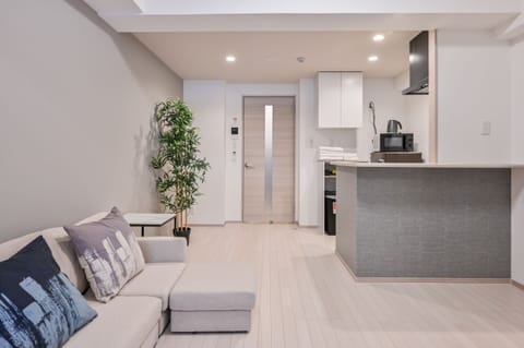 Family Room | 2 bedrooms, free WiFi, bed sheets