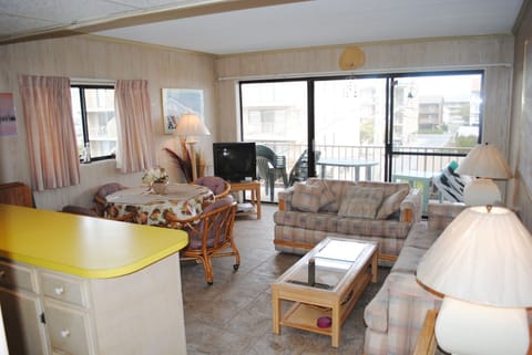 Ocean Terrace 313 Living Room 