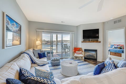 Apartment (3 Bedrooms) | Front of property