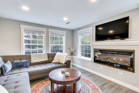 Portland Vacation Rental | 3BR | 3BA | 1,400 Sq Ft | Stairs Required to Enter