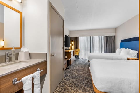 Room, 2 Double Beds, Non Smoking | Bathroom | Combined shower/tub, free toiletries, hair dryer, towels