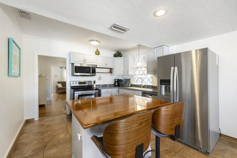 Large eat-in kitchen