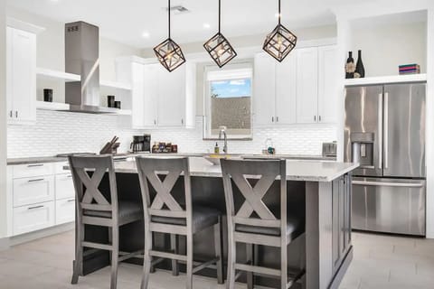 Fully equipped kitchen! 