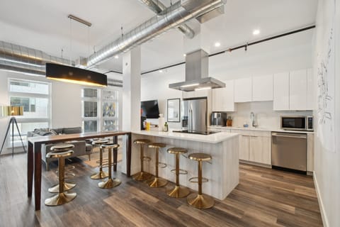 Condo, Multiple Beds, Patio, City View ((R04) 3198 Blake St. Unit 207) | Private kitchen | Fridge, microwave, oven, stovetop