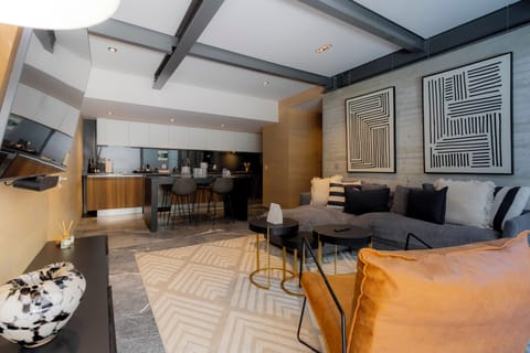 Bright Living Area with Serene Outdoor Views


