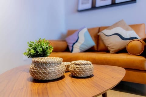 Entertainment-ready and cozy.


