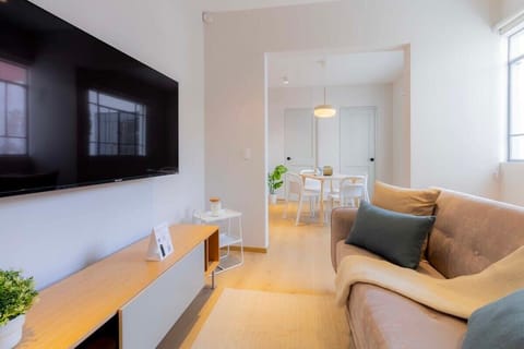 Your comfort zone with a Smart TV.


