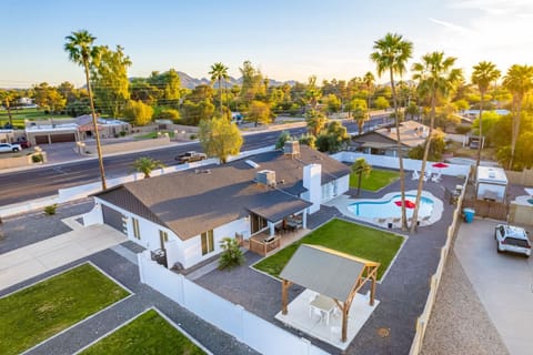 Perfect Location in the Heart of Scottsdale