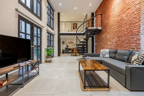 Welcome wynwood House