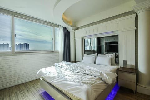 Standard Room | Soundproofing, free WiFi