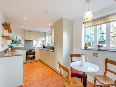 Kitchen | Malting Cottage, Much Hadham
