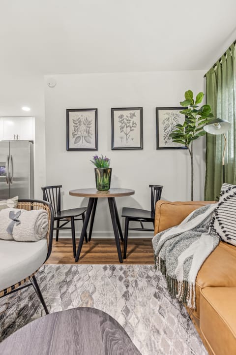 Cozy breakfast nook with natural light—perfect for relaxed meals or morning coffee.