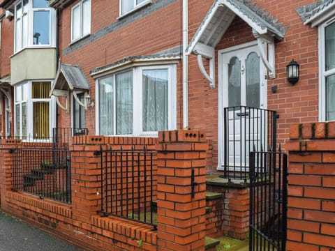 Exterior | West Street House, Southport